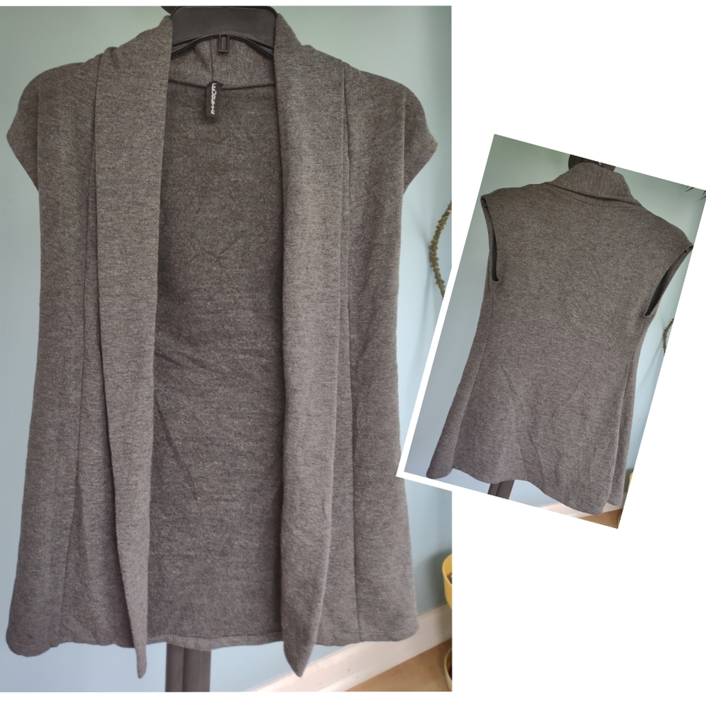 JM Fleurette grey vest